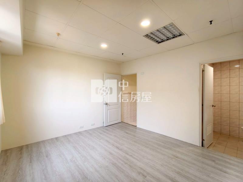 北屯松竹愛的世界三房機上車位房屋室內格局與周邊環境