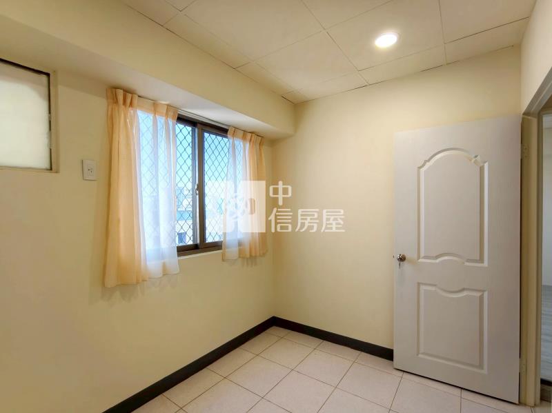 北屯松竹愛的世界三房機上車位房屋室內格局與周邊環境