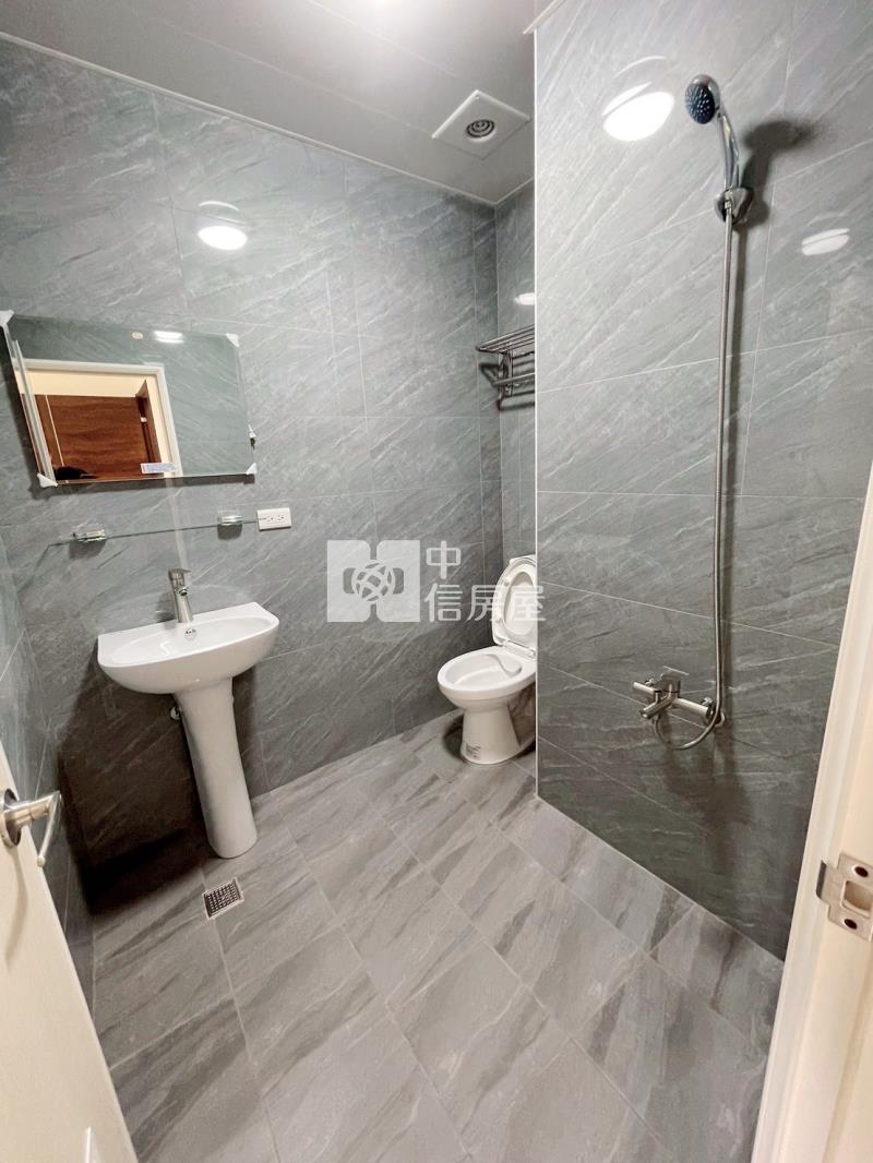 觀音福山路邊間透天房屋室內格局與周邊環境