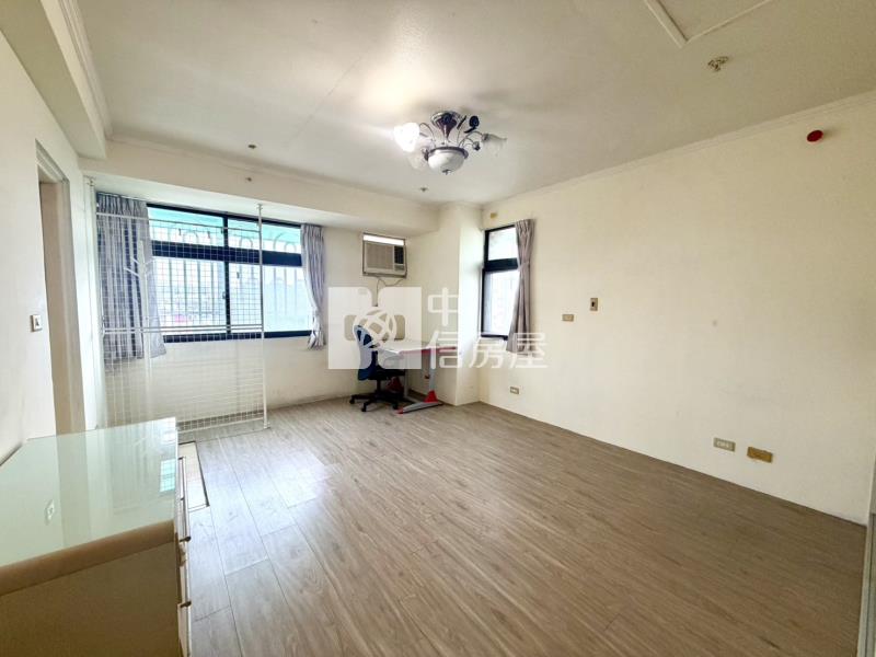 內壢精忠國宅高樓層大三房車房屋室內格局與周邊環境