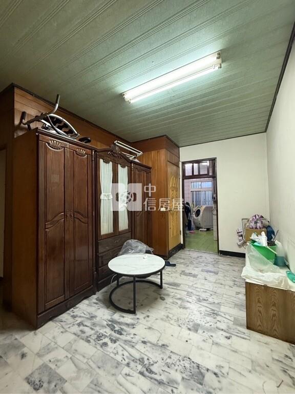 近桃園永豐站 透天店面房屋室內格局與周邊環境