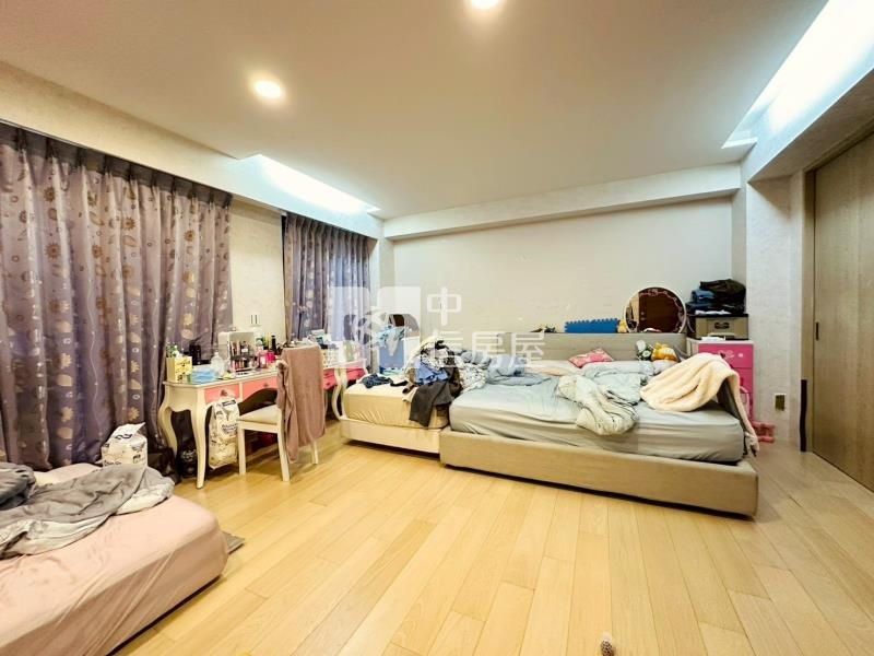 11期稀有釋出!!!陸府花語雙車電梯別墅房屋室內格局與周邊環境