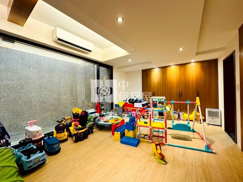 11期稀有釋出!!!陸府花語雙車電梯別墅房屋室內格局與周邊環境