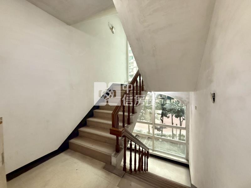 桃園藝文特區G10捷運宅4房車房屋室內格局與周邊環境