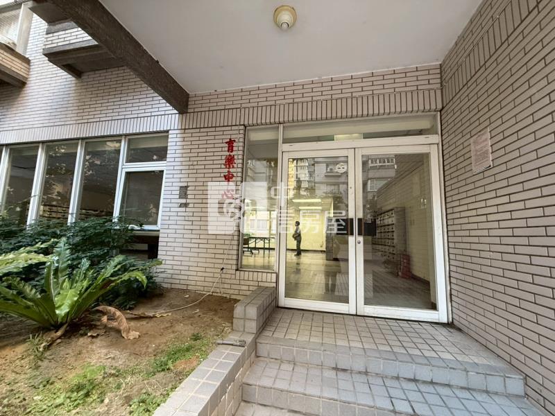 桃園藝文特區G10捷運宅4房車房屋室內格局與周邊環境