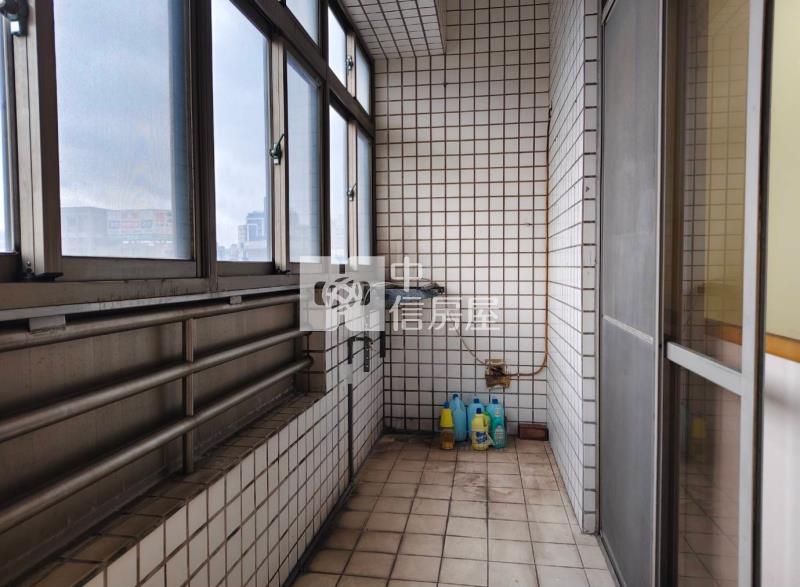 1J02中山天廈大空間雙車位房屋室內格局與周邊環境