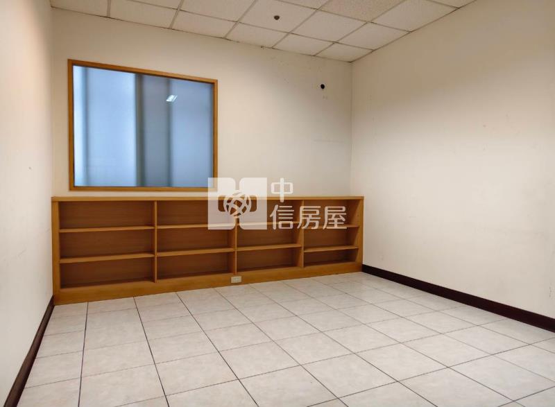 1J02中山天廈大空間雙車位房屋室內格局與周邊環境