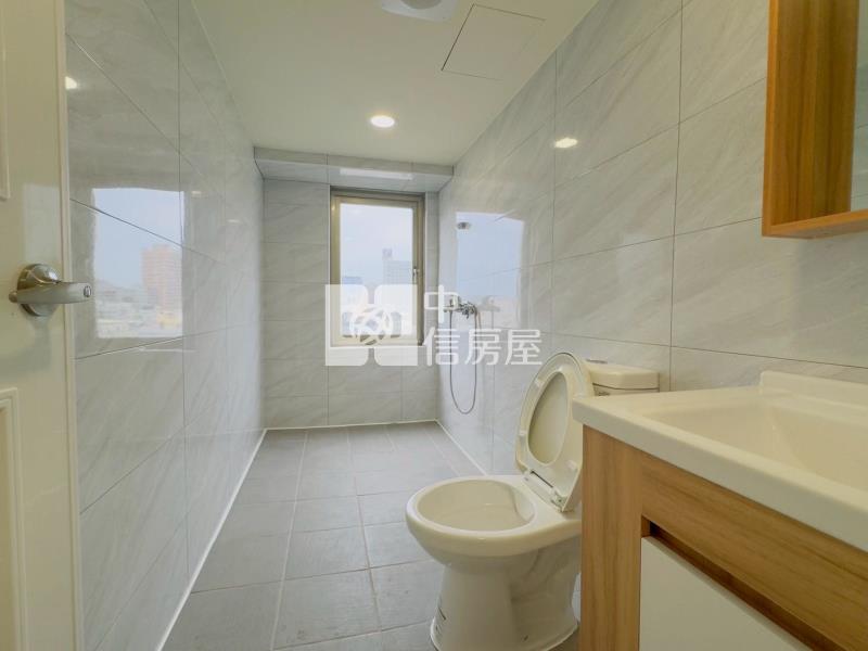 綠園道旁3房車位(A)房屋室內格局與周邊環境