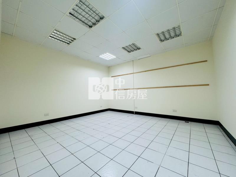 楊梅正省道透天店面稀有釋出💛房屋室內格局與周邊環境