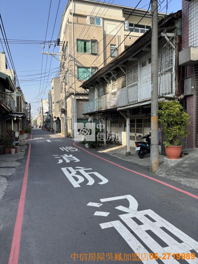 垂楊國小旁二戶透天房屋室內格局與周邊環境