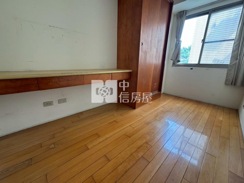 八期好市多旁低總價別墅房屋室內格局與周邊環境