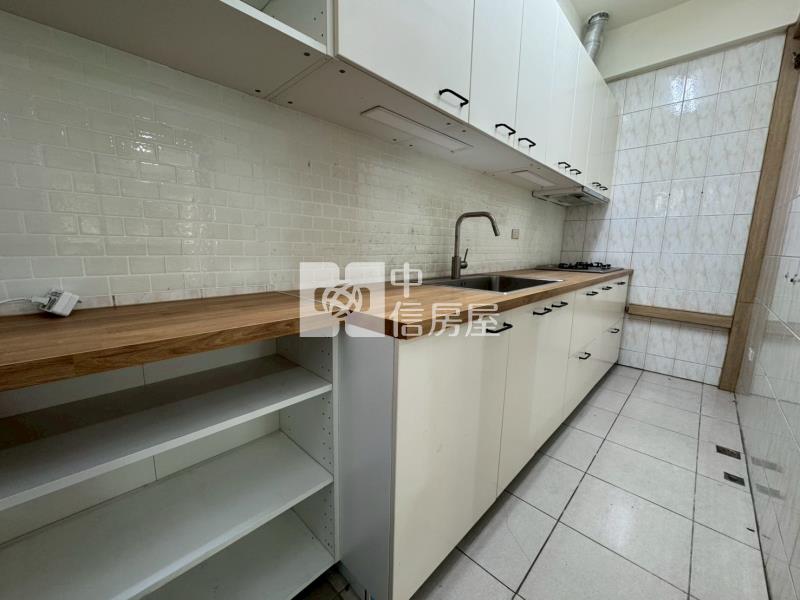 八期好市多旁低總價別墅房屋室內格局與周邊環境