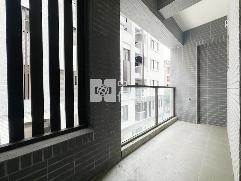 全新未住八德電梯別墅房屋室內格局與周邊環境