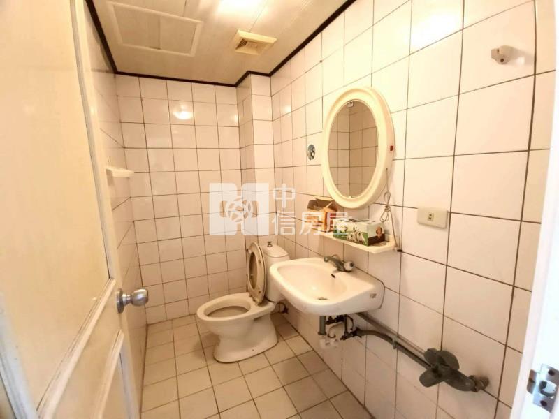 ●深澳坑路明亮樓中樓房屋室內格局與周邊環境