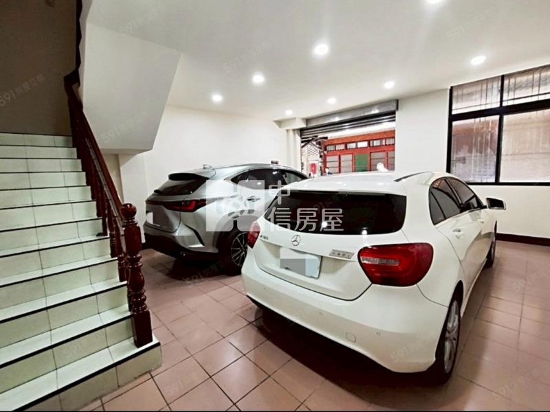 秀才路翻新美透天房屋室內格局與周邊環境