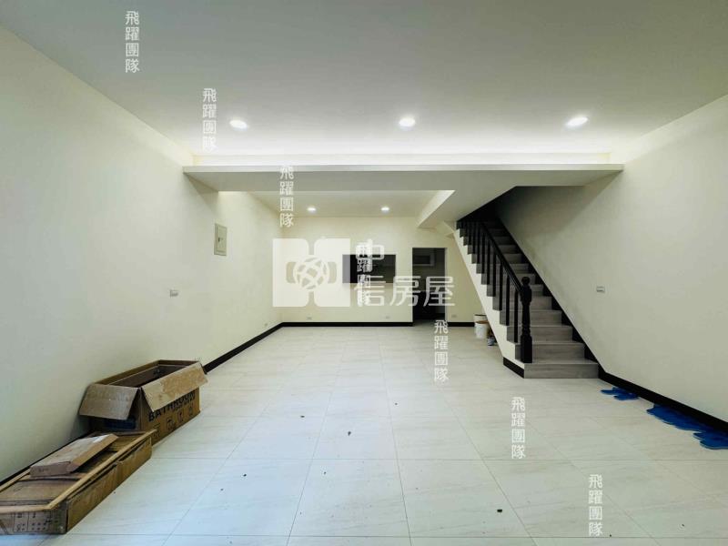 獅子林全新整理透天🧡稀有釋出房屋室內格局與周邊環境