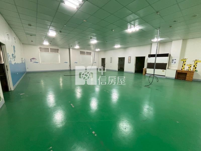 溪洲豪華氣派合法輕屋齡丁工廠房+3樓透天房屋室內格局與周邊環境