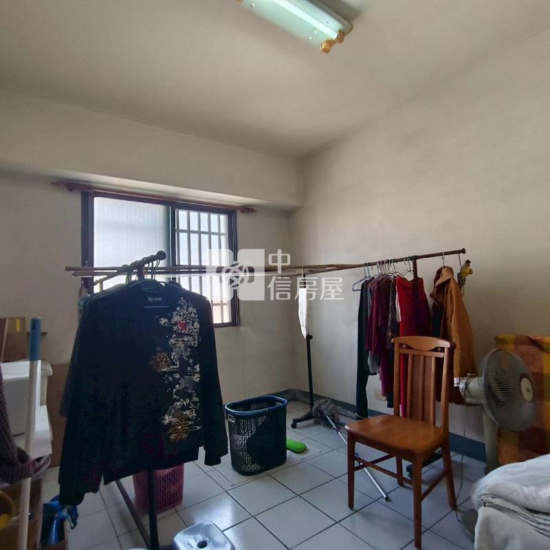 斗南市中心華廈房屋室內格局與周邊環境