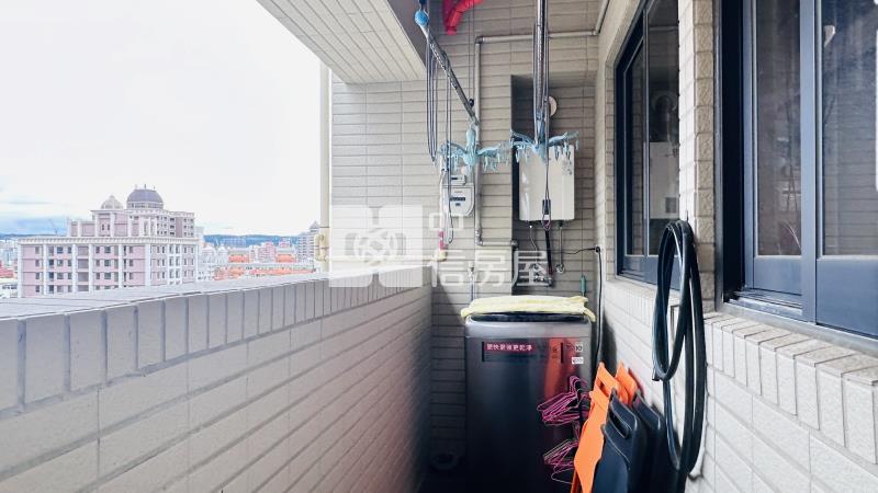 中路特區、高質感美2房雙大車位房屋室內格局與周邊環境