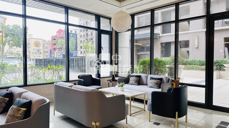 中路特區、高質感美2房雙大車位房屋室內格局與周邊環境