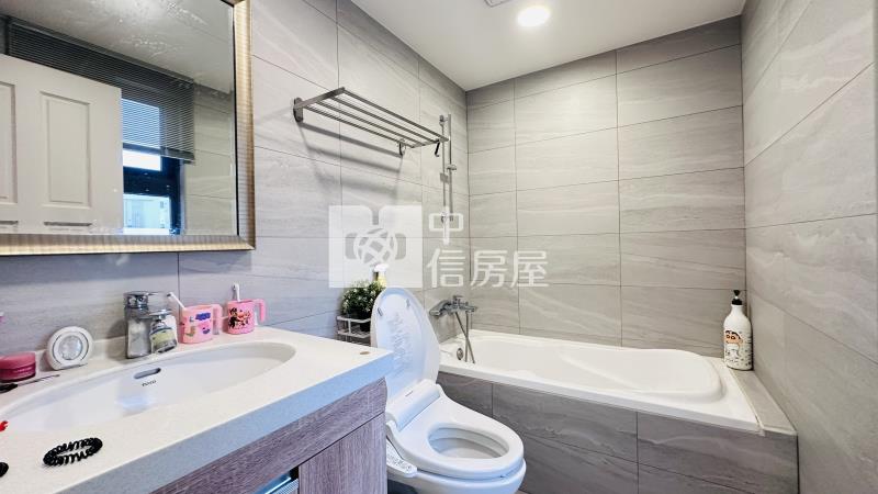 中路特區、高質感美2房雙大車位房屋室內格局與周邊環境