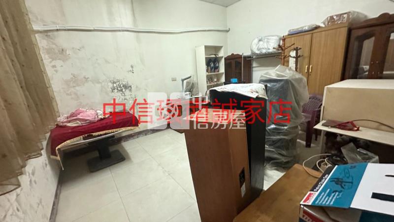 近崙坪新坡農舍房屋室內格局與周邊環境