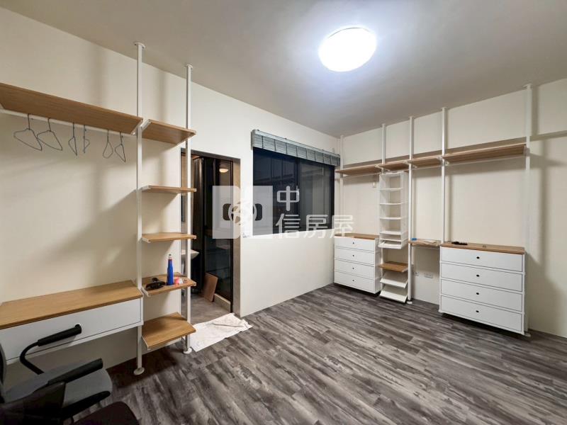 斗六科邨輕屋齡雙車精裝美墅房屋室內格局與周邊環境