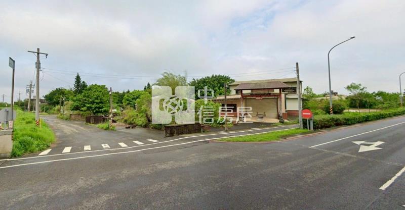 正高鐵南路寺廟農舍房屋室內格局與周邊環境