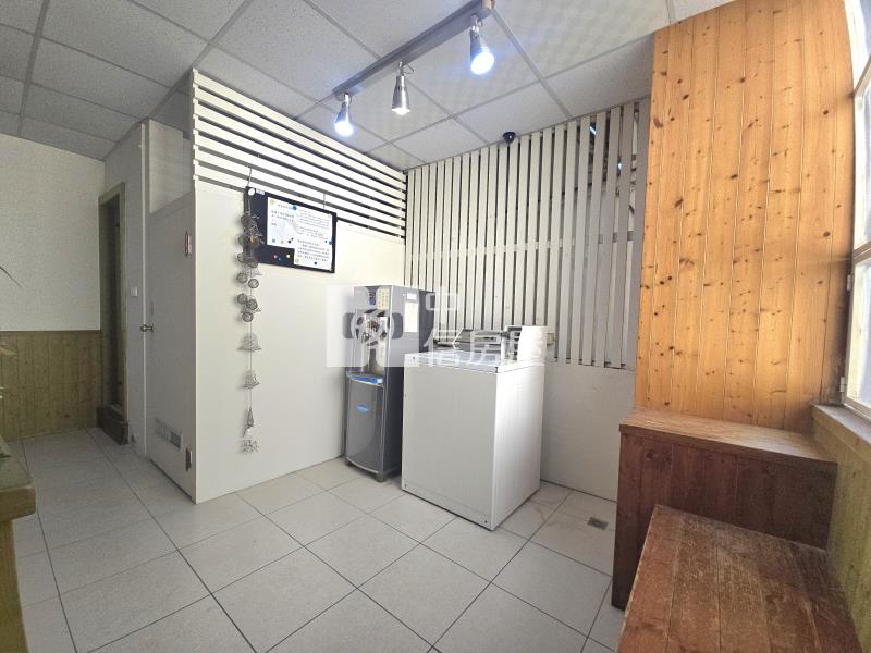 中國醫邊間滿租透套房屋室內格局與周邊環境