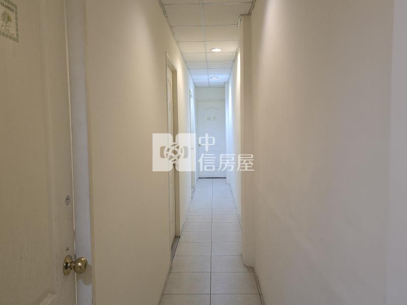 中國醫邊間滿租透套房屋室內格局與周邊環境