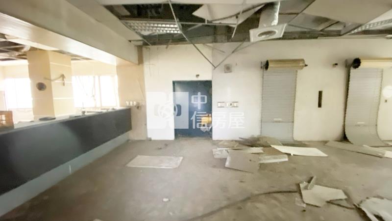 苗栗縣府旁商業大樓九樓房屋室內格局與周邊環境