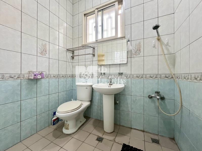 頭份翠亨邊間大豪墅房屋室內格局與周邊環境