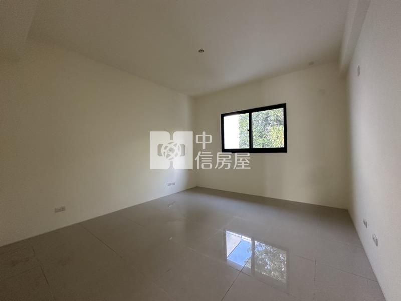 玉井國中全新三房雙車墅房屋室內格局與周邊環境