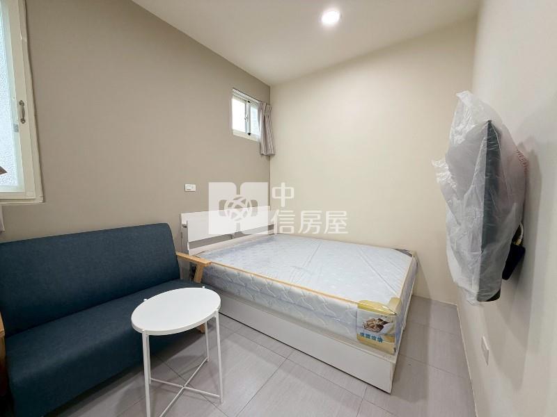 站前秀泰6%投報4套房屋室內格局與周邊環境