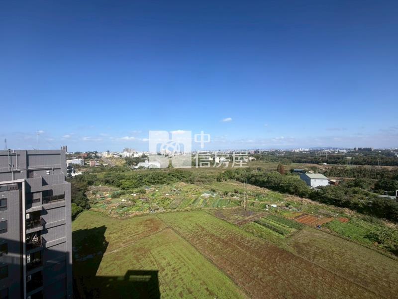 龍潭中豐路全新3房+車房屋室內格局與周邊環境