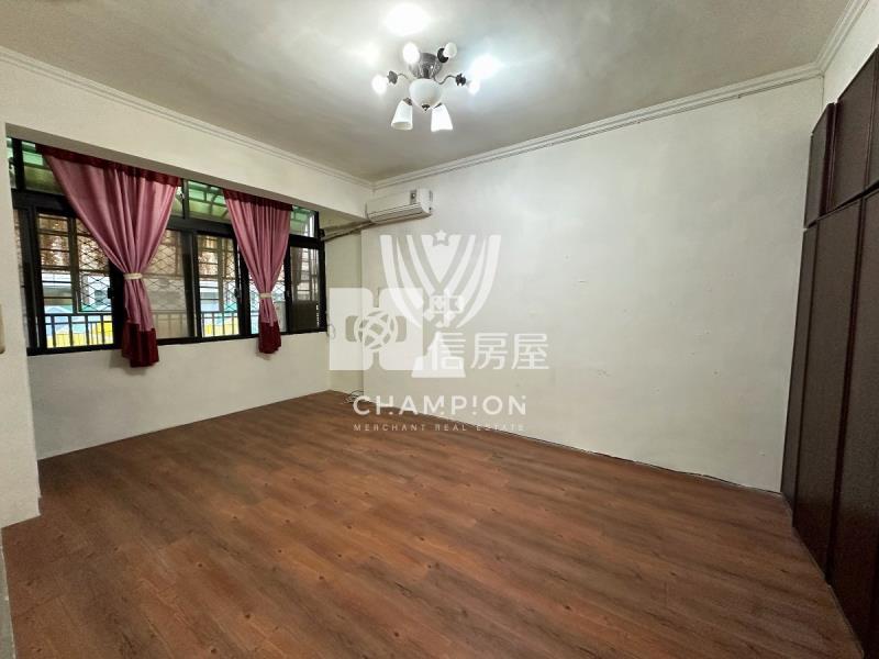 【冠軍】東信路小資四房房屋室內格局與周邊環境