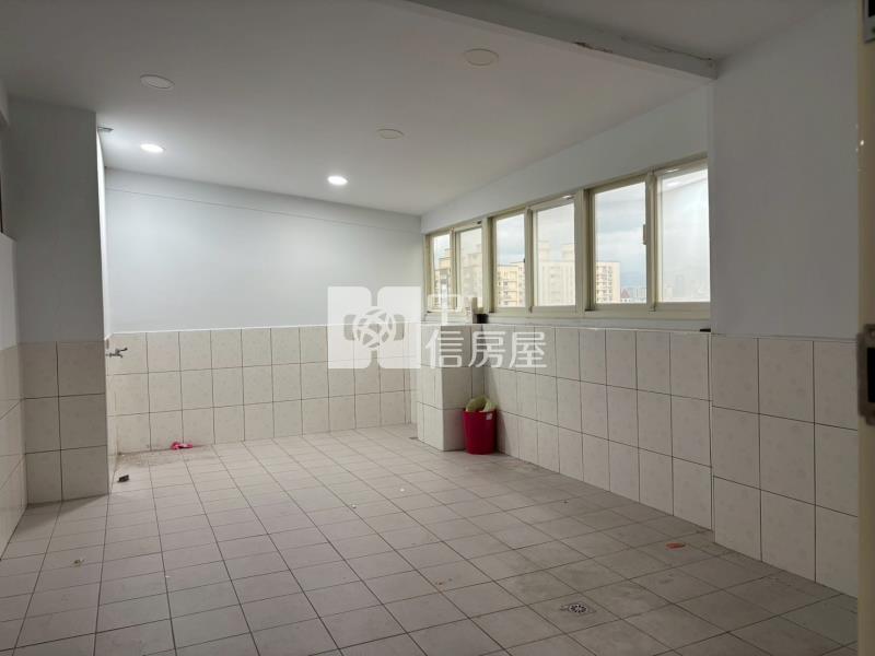 華勛市場整新景觀戶房屋室內格局與周邊環境