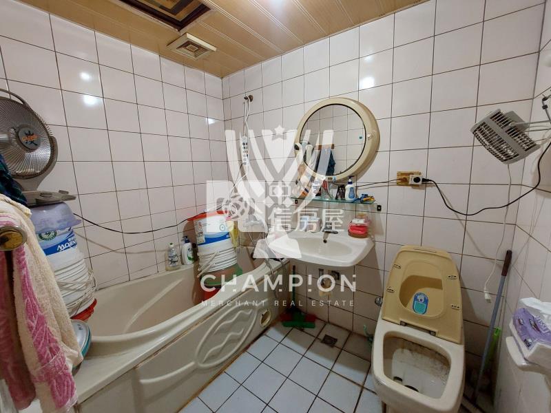 【冠軍】龍騰前區大坪數四房房屋室內格局與周邊環境