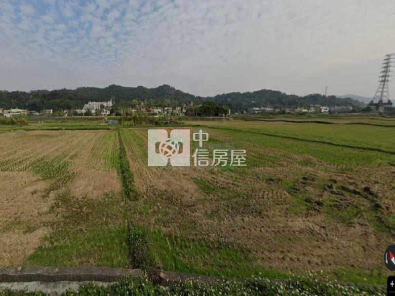 新埔鎮美農田地房屋室內格局與周邊環境