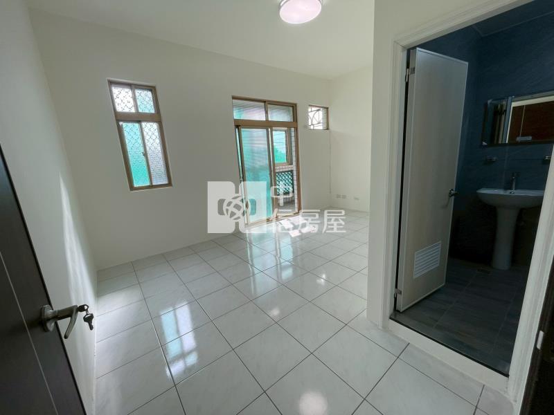 近草漯市區超值大透天房屋室內格局與周邊環境