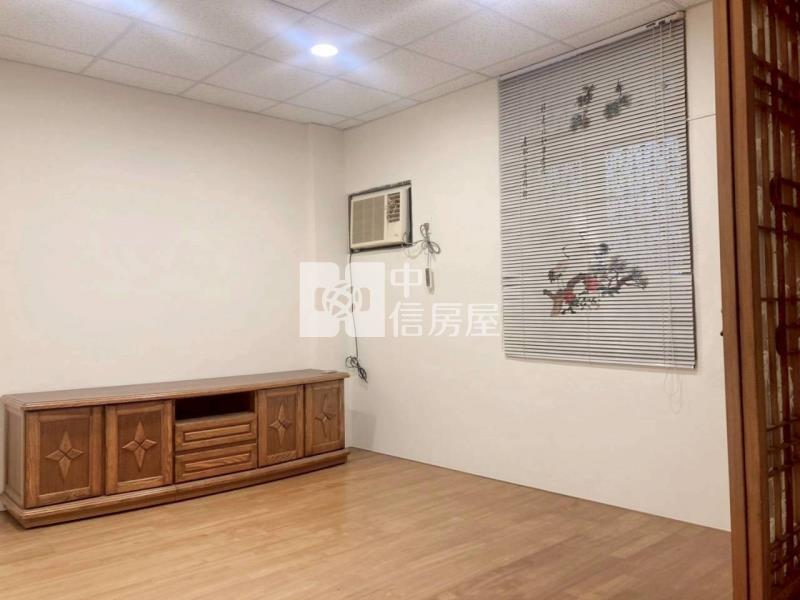 新市南科超大坪數5房車墅房屋室內格局與周邊環境