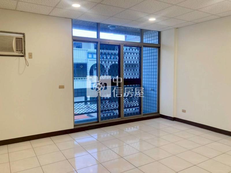 新市南科超大坪數5房車墅房屋室內格局與周邊環境