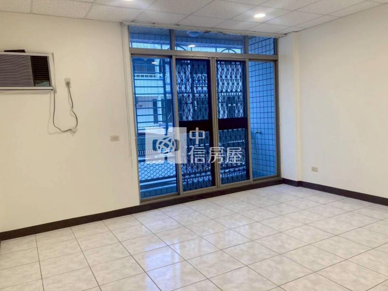 新市南科超大坪數5房車墅房屋室內格局與周邊環境