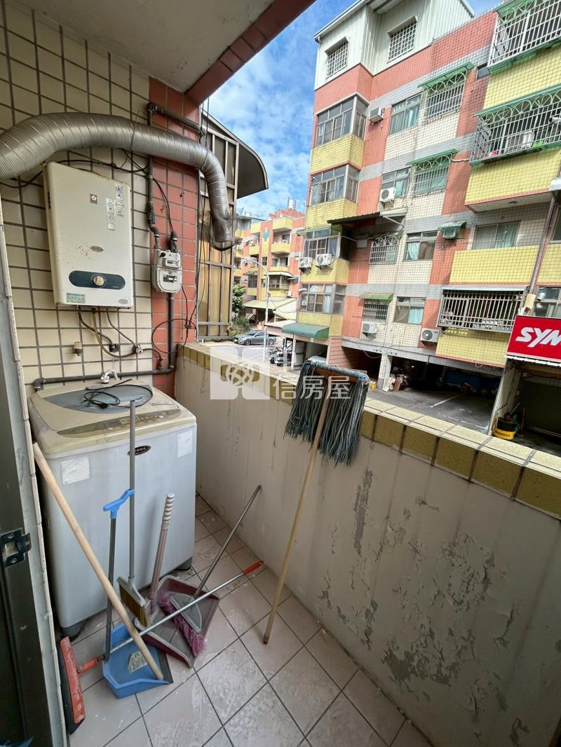 斗六美麗大地2+3F車位四房房屋室內格局與周邊環境