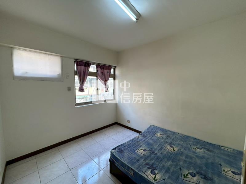 斗六美麗大地2+3F車位四房房屋室內格局與周邊環境