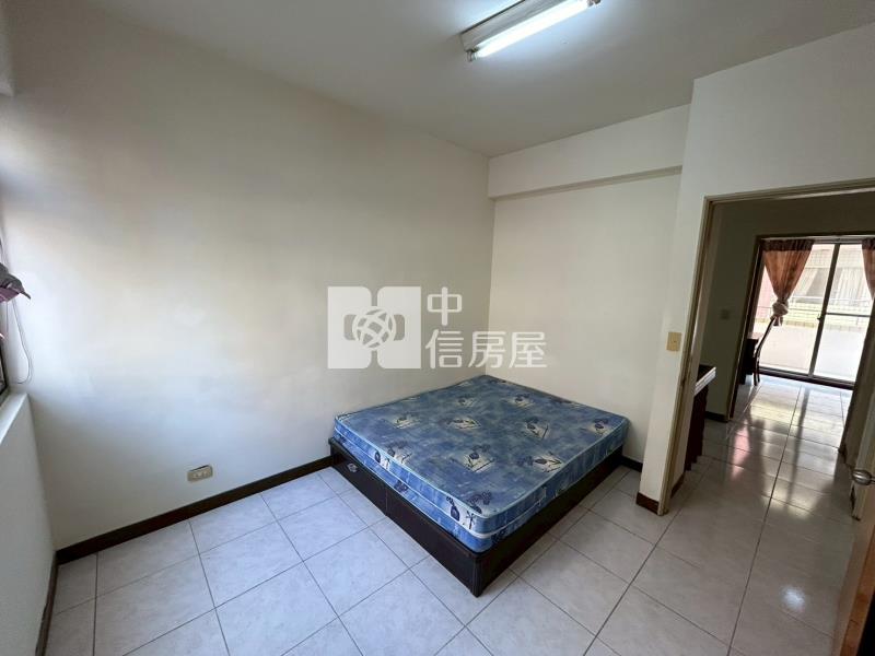 斗六美麗大地2+3F車位四房房屋室內格局與周邊環境