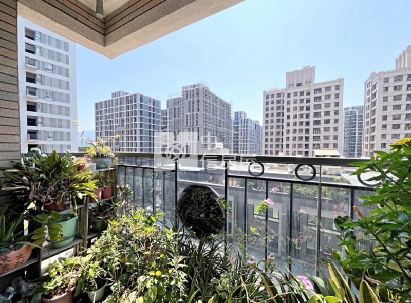 新光勝麗威登大3房平車房屋室內格局與周邊環境