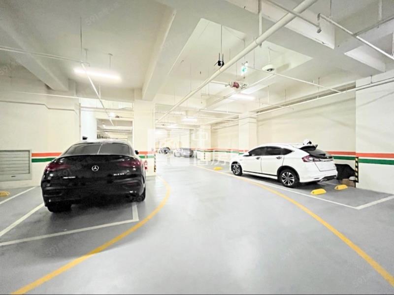 新光勝麗威登大3房平車房屋室內格局與周邊環境