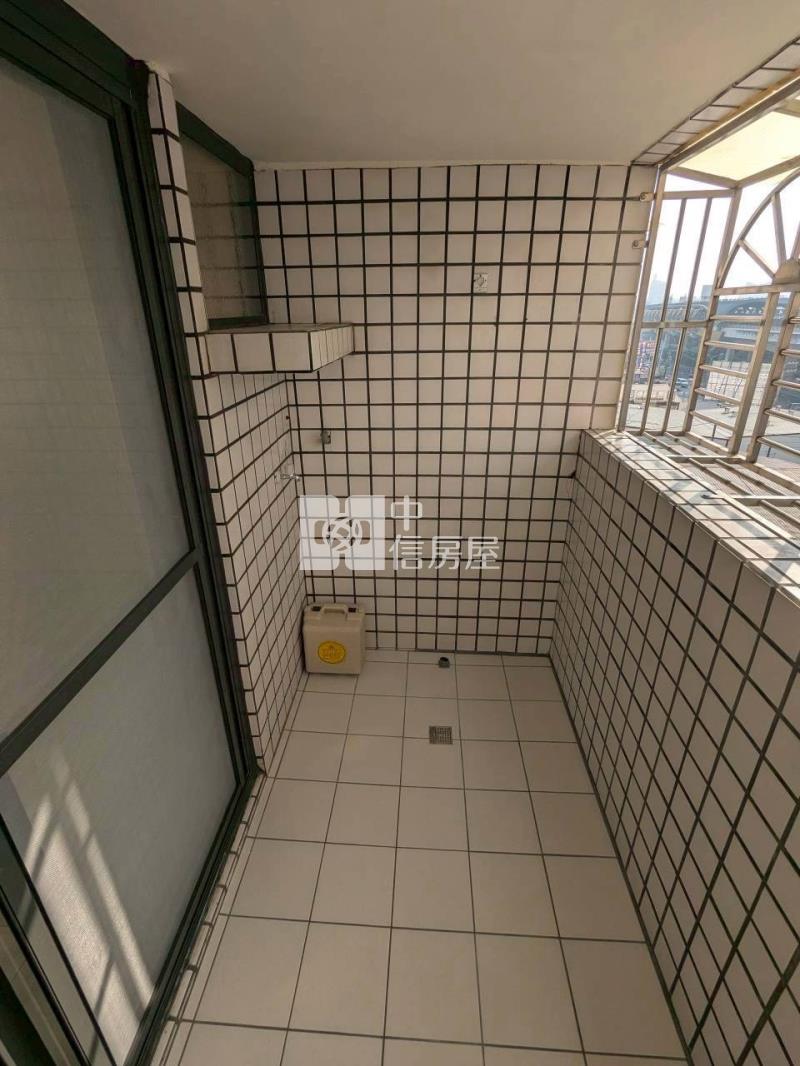 太原車站東光公園大三房附車位房屋室內格局與周邊環境