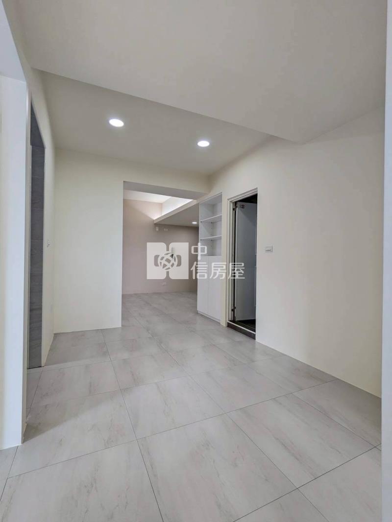 太原車站東光公園大三房附車位房屋室內格局與周邊環境